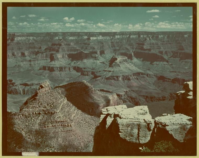 vast view of the Grand Canyon