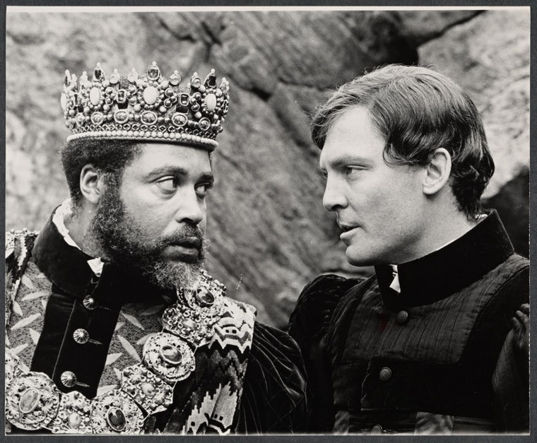 James Earl Jones and Stacy Keach stare intently at each other in costume for Hamlet
